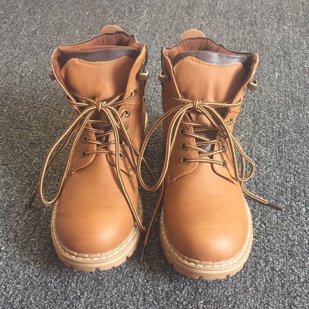 Vegan Leather Hiking Boots (MVE Shoes)